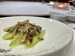 蟹柳芦笋-新光酒家·河豚·海鲜·蟹料理(浦东店)