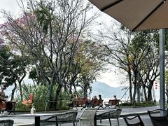 -ommo cafe(半岛城邦店)