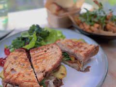 超级牛肉帕尼尼-O'mills Sourdough Bakery&Bistro(永嘉路店)