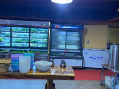 -汤锅大王(新平曹苏黄牛汤锅有限公司)