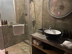 -美豪怡致酒店(上海长寿路店)