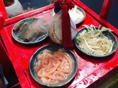 -谭鸭血老火锅·匠心(环球港旗舰店)