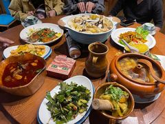 -老滇山寨•云南特色菜•地方菜•民族风情歌舞表演(金碧店)