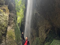 -龙水峡地缝景区