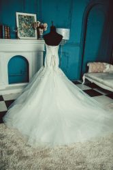 -LANYI COUTURE高级婚纱礼服改衣店