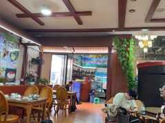 -沐毫傣泐云南菜孔雀宴•手抓饭傣味烧烤(曼听公园店)