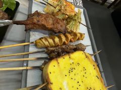 -云晓光头烧烤吧(盛夏店)