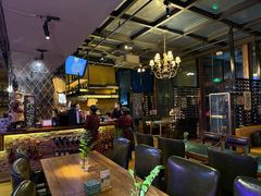 -莉莉家的音乐花园餐吧(航空路店)