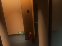 -泰·菩提树下[泰式按摩x精油SPAx肩颈头疗](新景店)