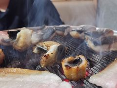 -围炉肉舍•炭烤活鳗•丹东海鲜烤肉(步行街店)