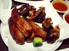 -东海岸人工湖美食村