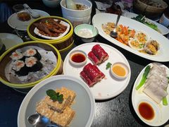 -蝴蝶里·粤菜·点心(滨江龙湖店)