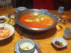 -老凯俚酸汤鱼(鸿通城店)