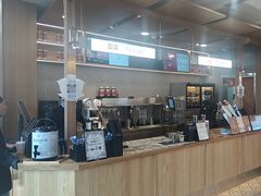 -霸王茶姬(云杉奥莱店)