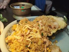 原只菠萝炒饭-大头虾越式风味餐厅(光明广场店)