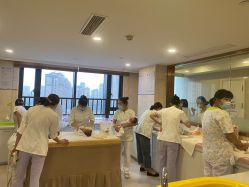 -百佳医疗级月子会所