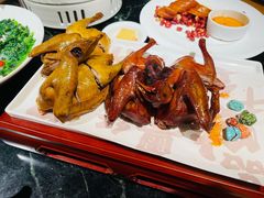 红烧乳鸽-大鸽饭(北京路店)