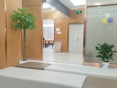 -美年大健康·体检中心(江岸分院)
