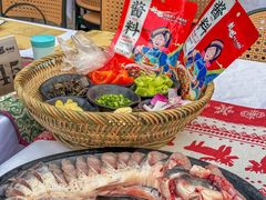 -刘姐啤酒鱼民族演艺餐厅(西街总店)