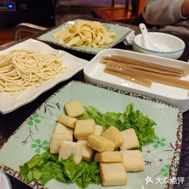 大冷天的就该吃火锅