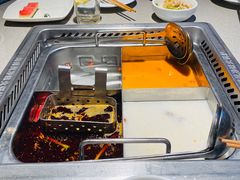 -海底捞火锅(银泰中心店)