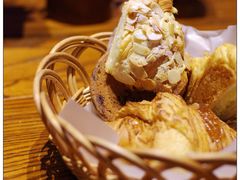 -麦田工坊(月湖店)