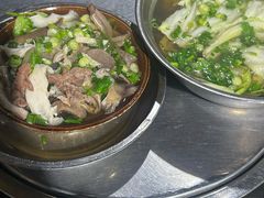 -乐山食古香跷脚牛肉