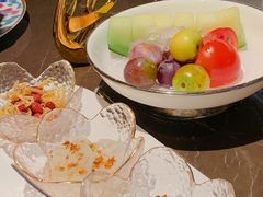 -海派悦庭·海胆烧麦·新融合菜(凯德广场店)