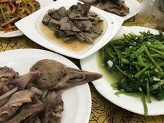 -冯氏吴山贡鹅(206国道店)
