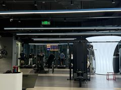 -超鹿运动(五四路恒力城店)