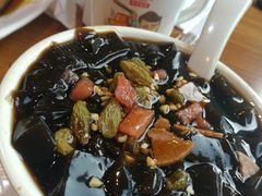 -炉小二铜锅牛蛙•川湘菜(三里屯店)