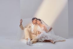 点击看大图 -挪娅婚纱摄影皇家会所
