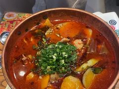 -成都你六姐·牛肉冒菜(上海环宇荟店)