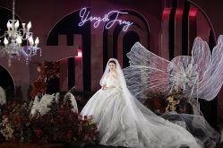 点击看大图 -MECCI婚礼摄影跟拍(红东方广场店)