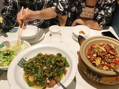 -绿草地·湘菜(悦方ID mall店)