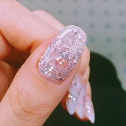 -约会灰姑娘美甲美睫工作室