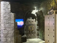 -暴风岛沉浸式体验馆(百联世纪店)