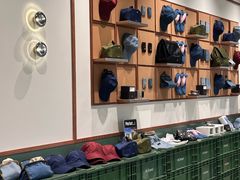 -M Stand(南京新街口金鹰店)