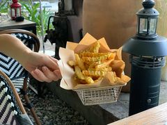 薯条-喜洲吧·江畔老船厂·庭院餐厅(喜临院店)