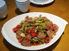 小炒黄牛肉-邻家小馆(银都店)