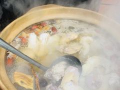 -威邵鸡煲(西华路总店)