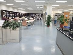 -南山图书馆(常兴路店)