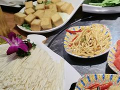 -塔兰齐新疆孜然火锅(鲤鱼山路店)