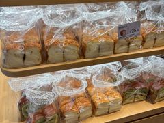 -山崎面包(静安久光店)
