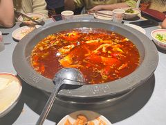 -吃城都·鱼蛙火锅(西玉龙街店)