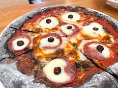 -城市大道红炉披萨烘焙坊