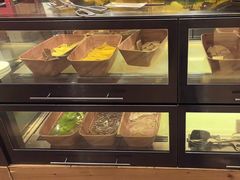 -松咖啡自助餐厅·松北香格里拉