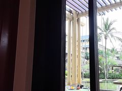 -亚龙湾希尔顿自助餐厅·海鲜·烧烤·沙滩BBQ·现场乐队