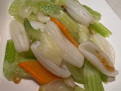 -荟廷·晶萃(陆家嘴尚悦湾店)