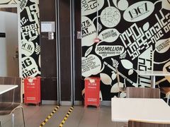 -麦当劳(深圳北站高铁店)